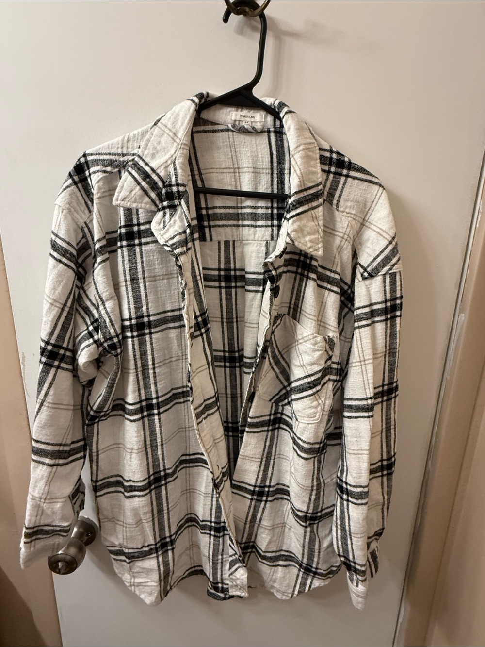 Maurices White and Black Plaid Button-Front Shirt Jacket